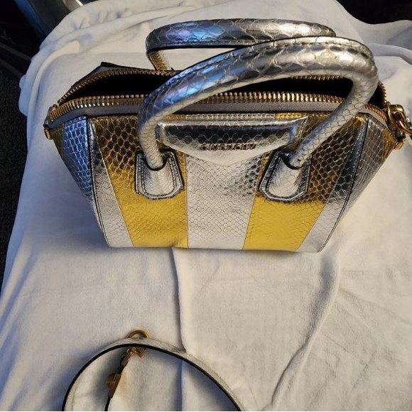 Givenchy Antigona Small Metallic Snakeskin Satchel Bag - Picture 4 of 11